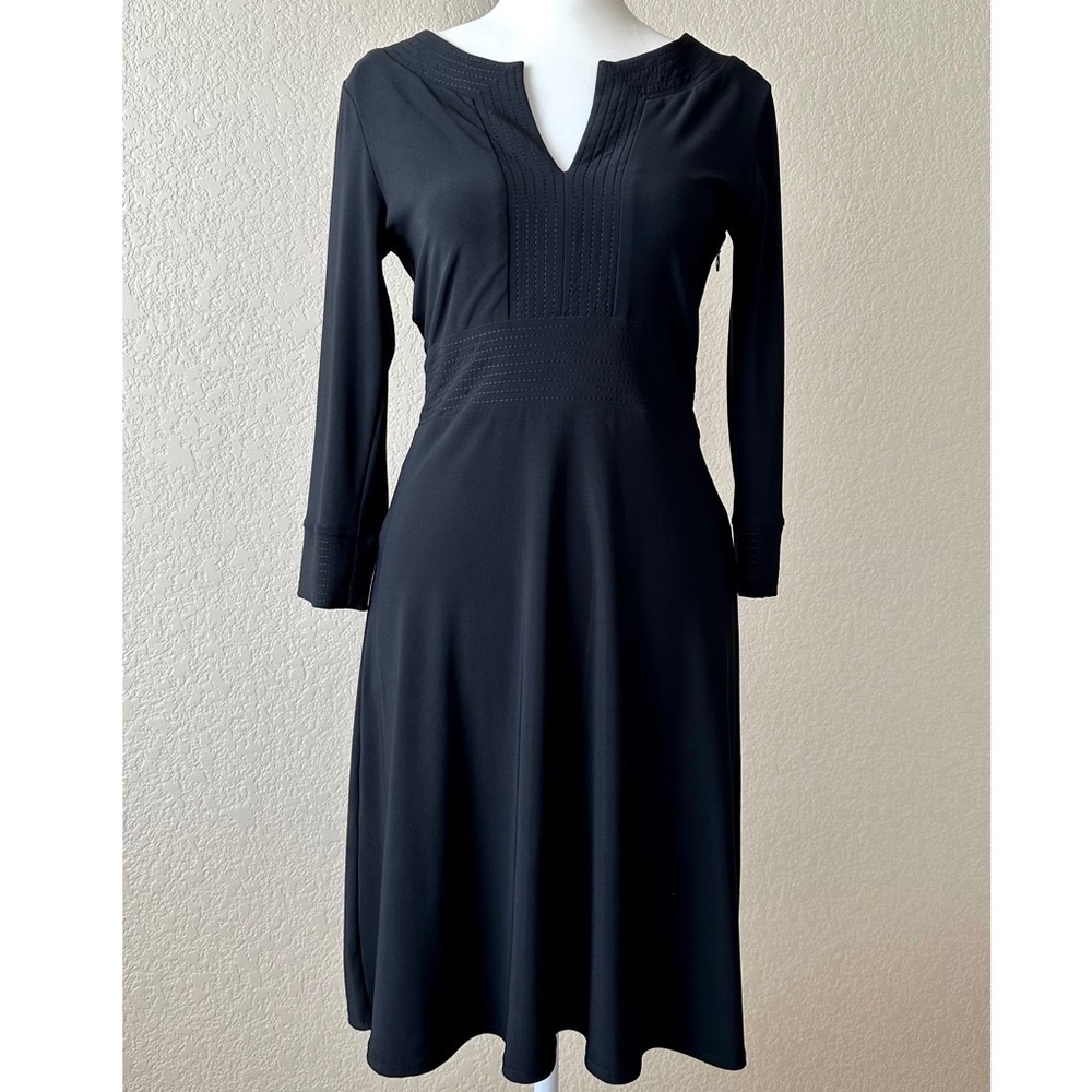 White House Black Market Banded Waist 3/4 Sleeve Sheath Dress - size 0